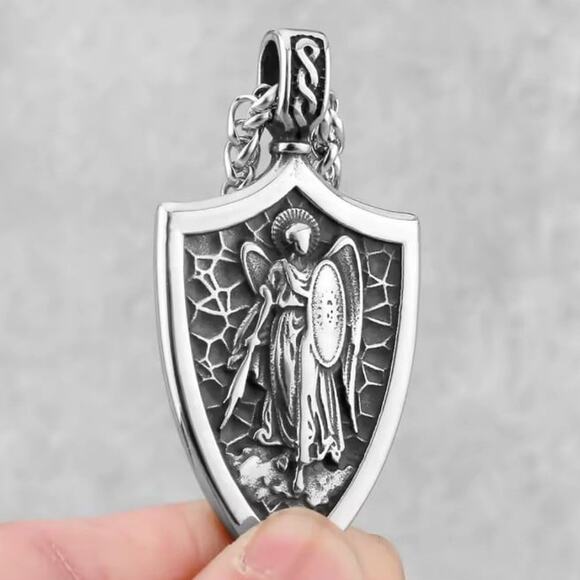 Archangel St Michael Pendant Necklace Protect Us birthday Valentine's Catholic - Picture 6 of 6